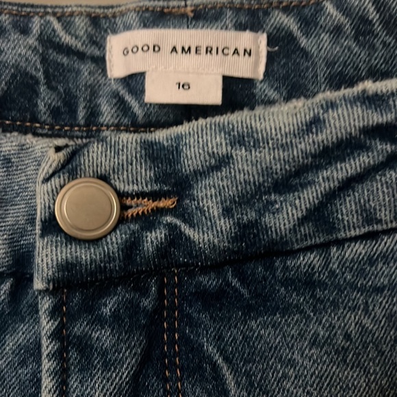 Good American The Weekender Indigo 250 - Picture 7 of 10